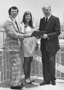 Connie Seymour, UHCL’s first and only graduate in the May 1975 ceremony, is pictured with husband Bruce Seymour and past President Alfred Neumann. She received her degree in Literature and Language from the School of Human Sciences. Photo courtesy of UHCL Archives.