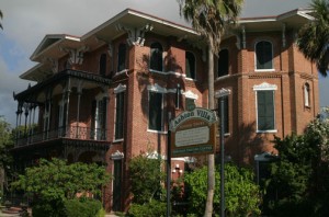 The Ashton Villa Mansion, Galveston, Texas. Photo courtesy of http://www.hauntedhouses.com.